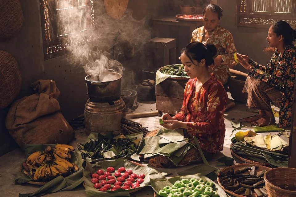 Ly cà phê sữa đá